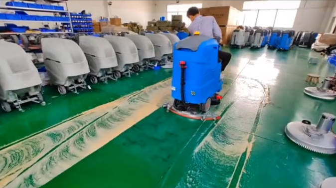 海南2023年还在用人工的物业保洁不妨试试洗地机吧